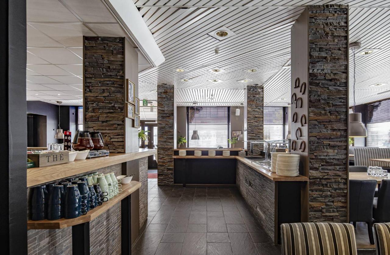 Hotel Seurahuone Riihimaeki Экстерьер фото