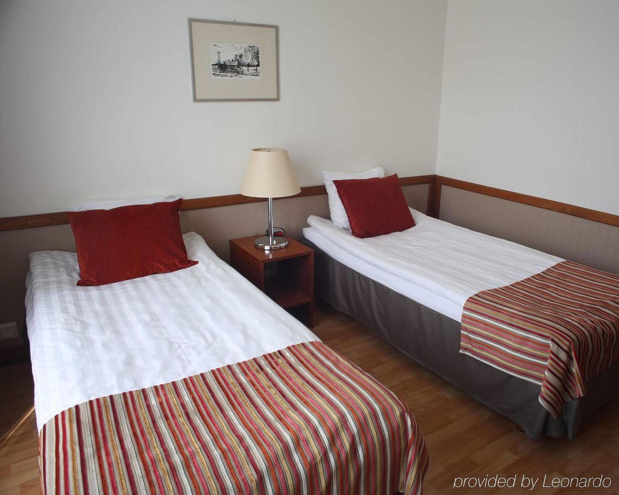 Hotel Seurahuone Riihimaeki Экстерьер фото